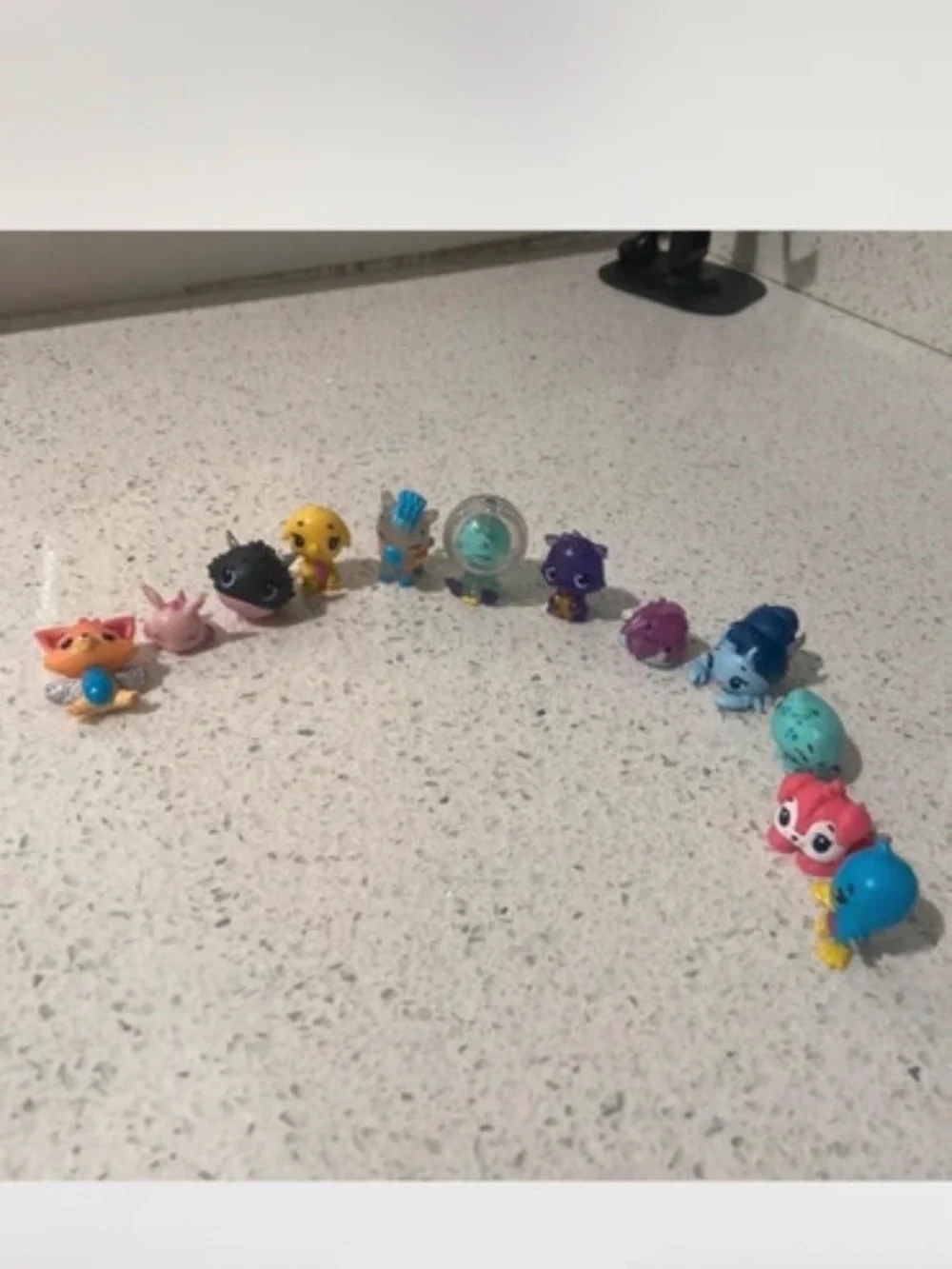 Colorful Mini Sea Creature Figurine Set - Blue, Pink, Yellow, Purple